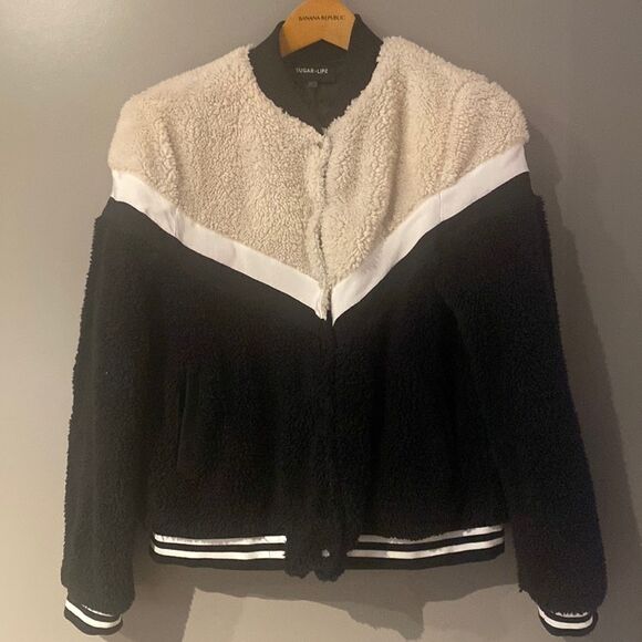 Sugarlips Women’s Teddy Knit Black and Tan Bomber Jacket Size Medium NWOT - Picture 1 of 8
